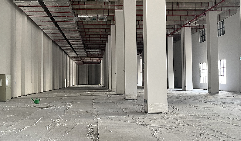 8 萬㎡混凝土地面找平現(xiàn)場